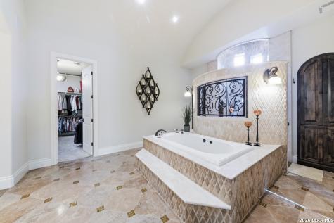 25210 Doral Crest San Antonio TX 78260
