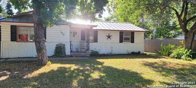 1410 Martin Street Pleasanton TX 78064