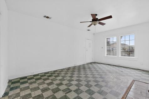 3019 W Houston San Antonio TX 78207
