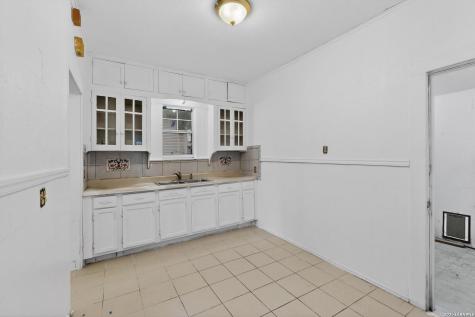 3019 W Houston San Antonio TX 78207