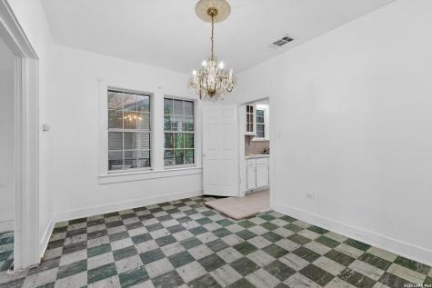 3019 W Houston San Antonio TX 78207