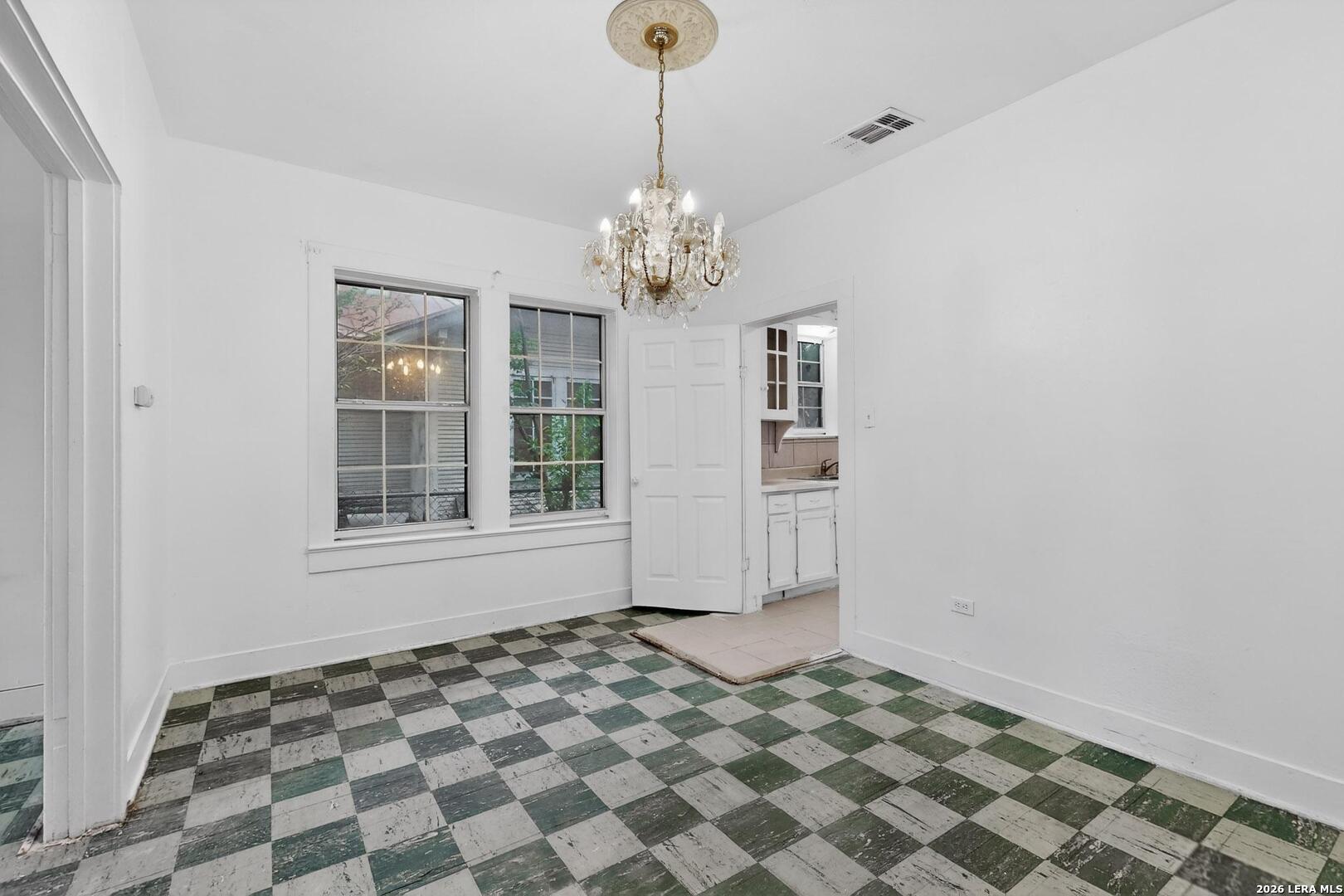 3019 W Houston San Antonio TX 78207