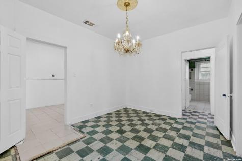 3019 W Houston San Antonio TX 78207