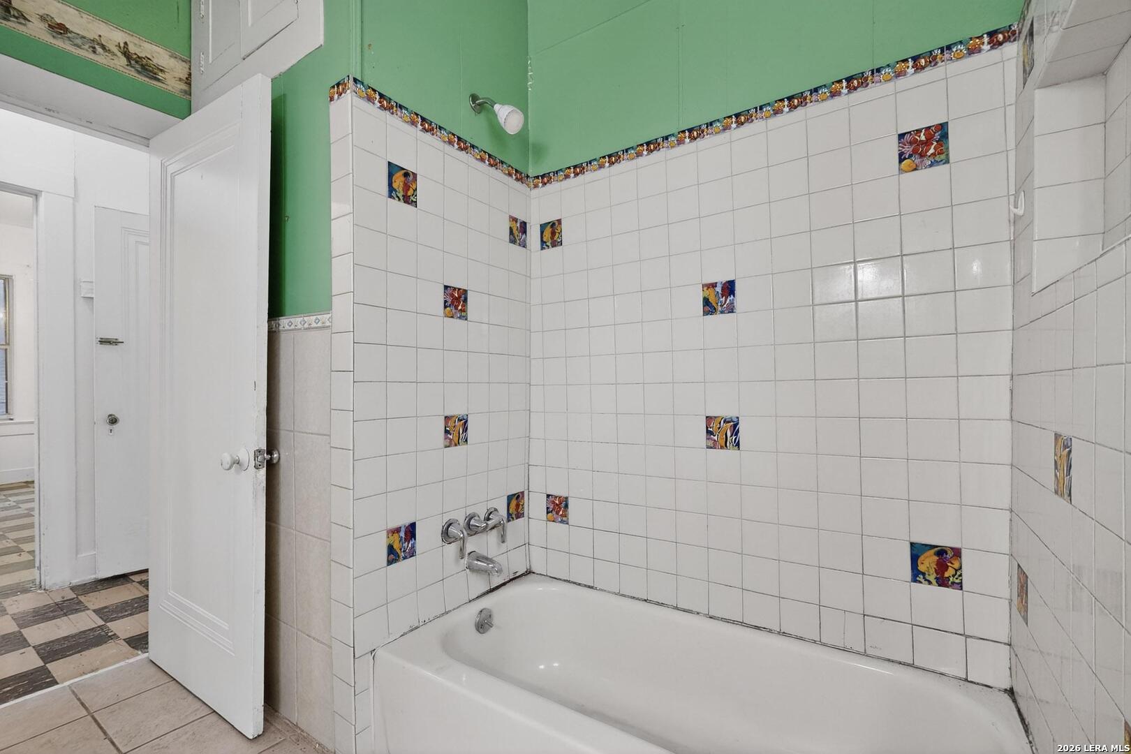 3019 W Houston San Antonio TX 78207