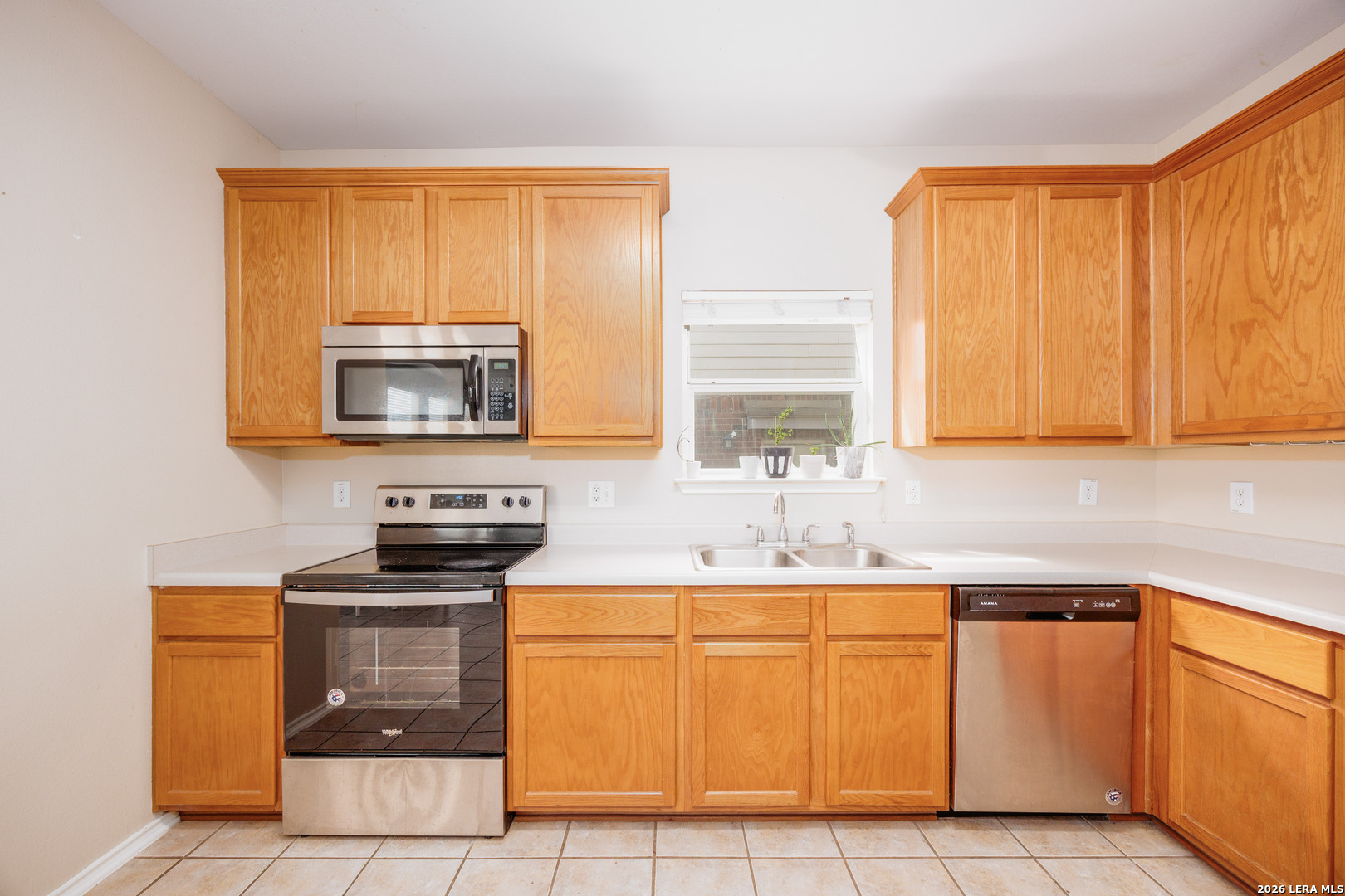 2438 Encino Cedros San Antonio TX 78259