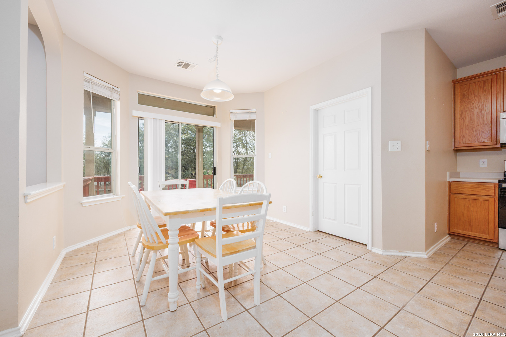 2438 Encino Cedros San Antonio TX 78259