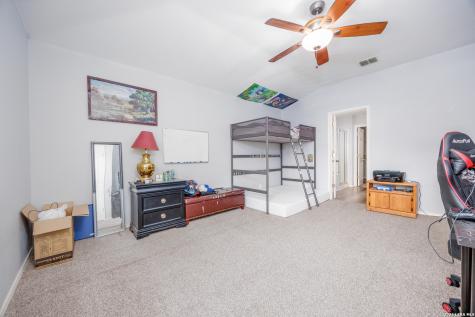 2438 Encino Cedros San Antonio TX 78259