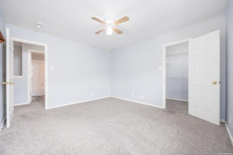 2438 Encino Cedros San Antonio TX 78259