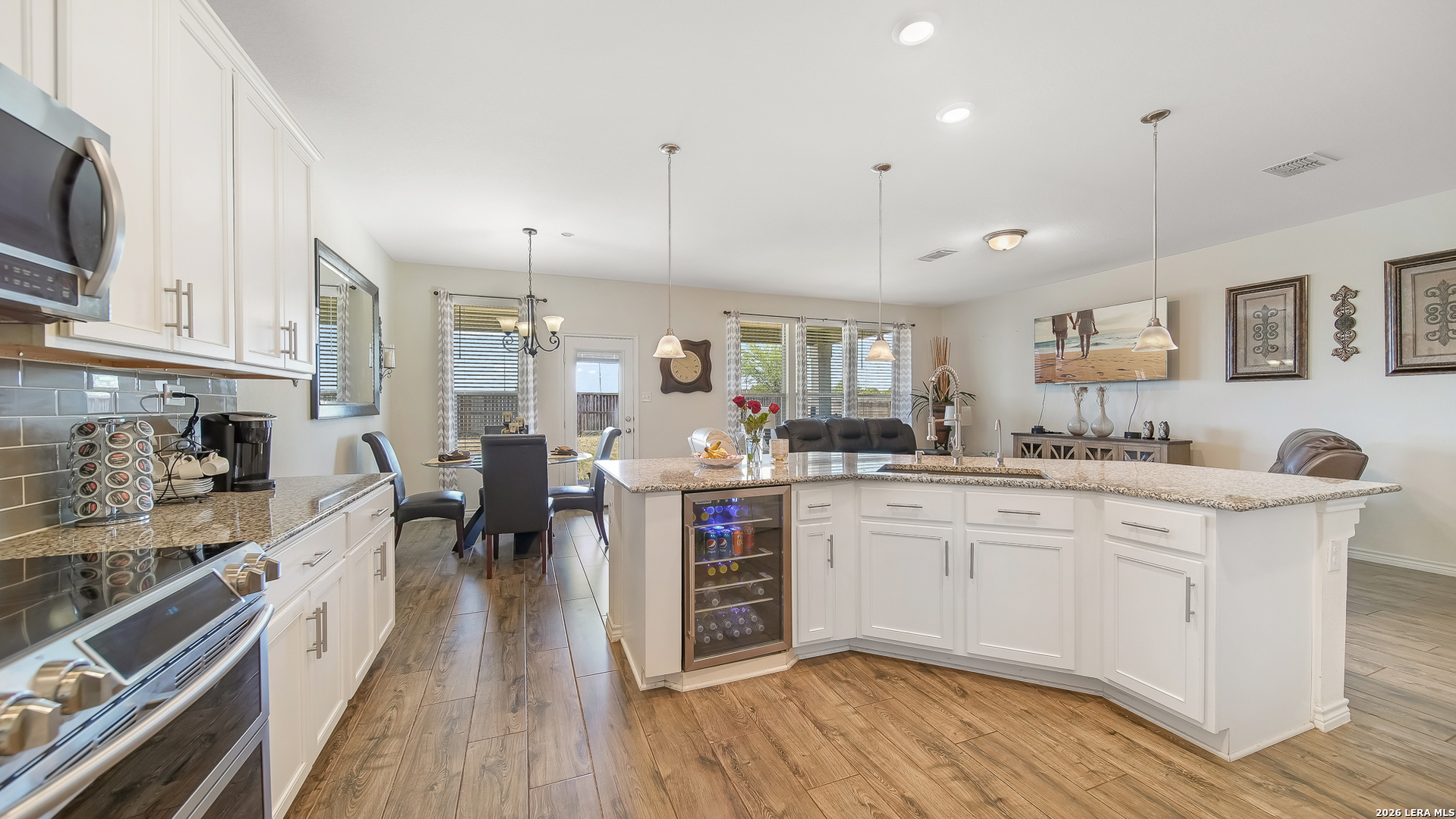 350 Colonial Bluff Universal City TX 78148