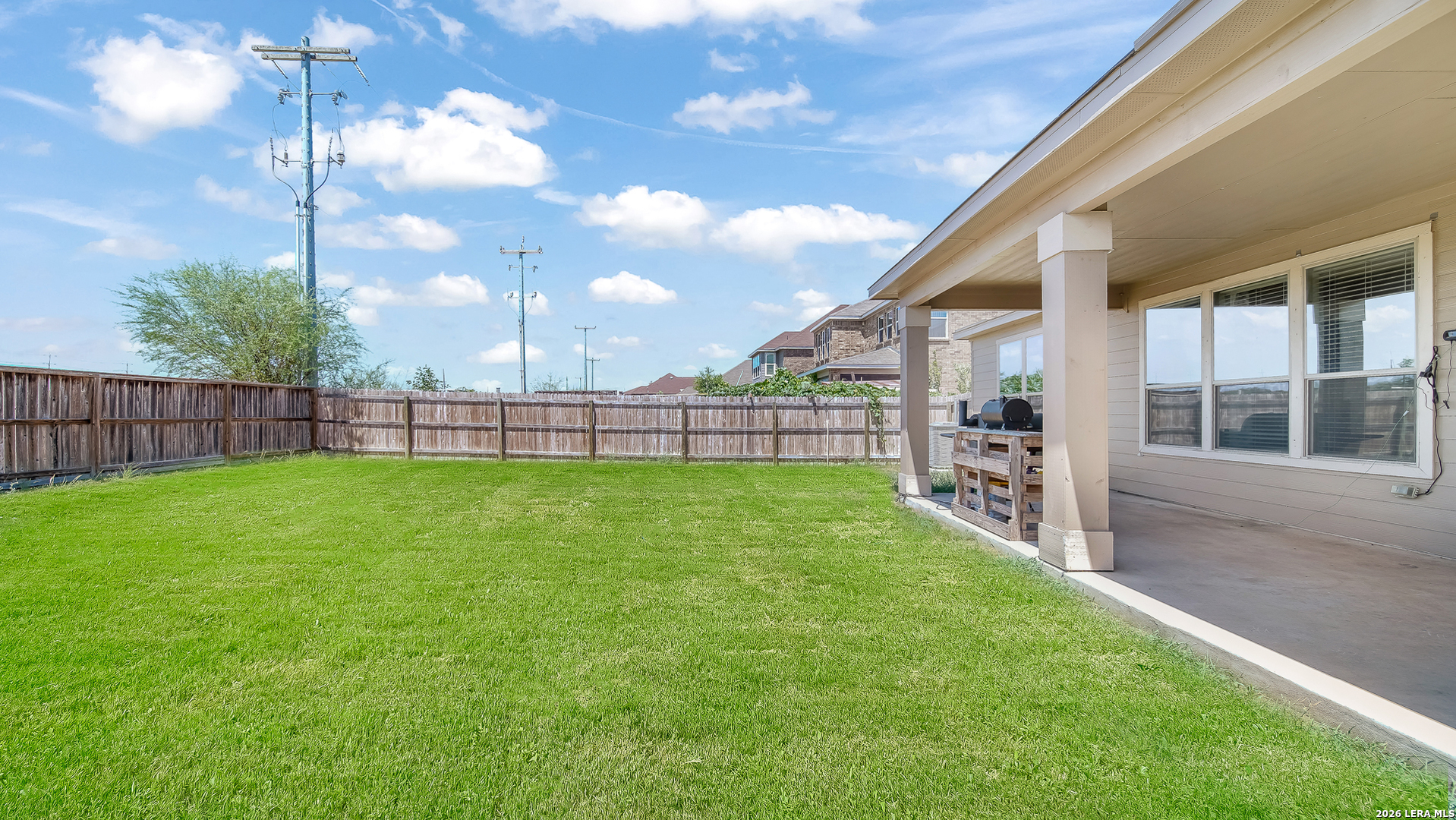 350 Colonial Bluff Universal City TX 78148