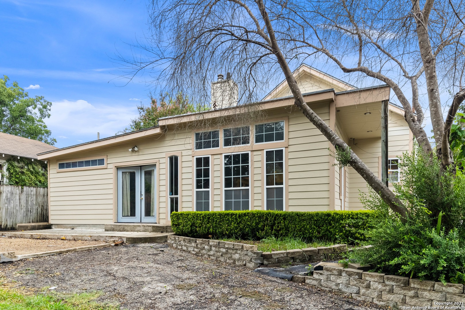 1328 E Carson Street San Antonio TX 78208