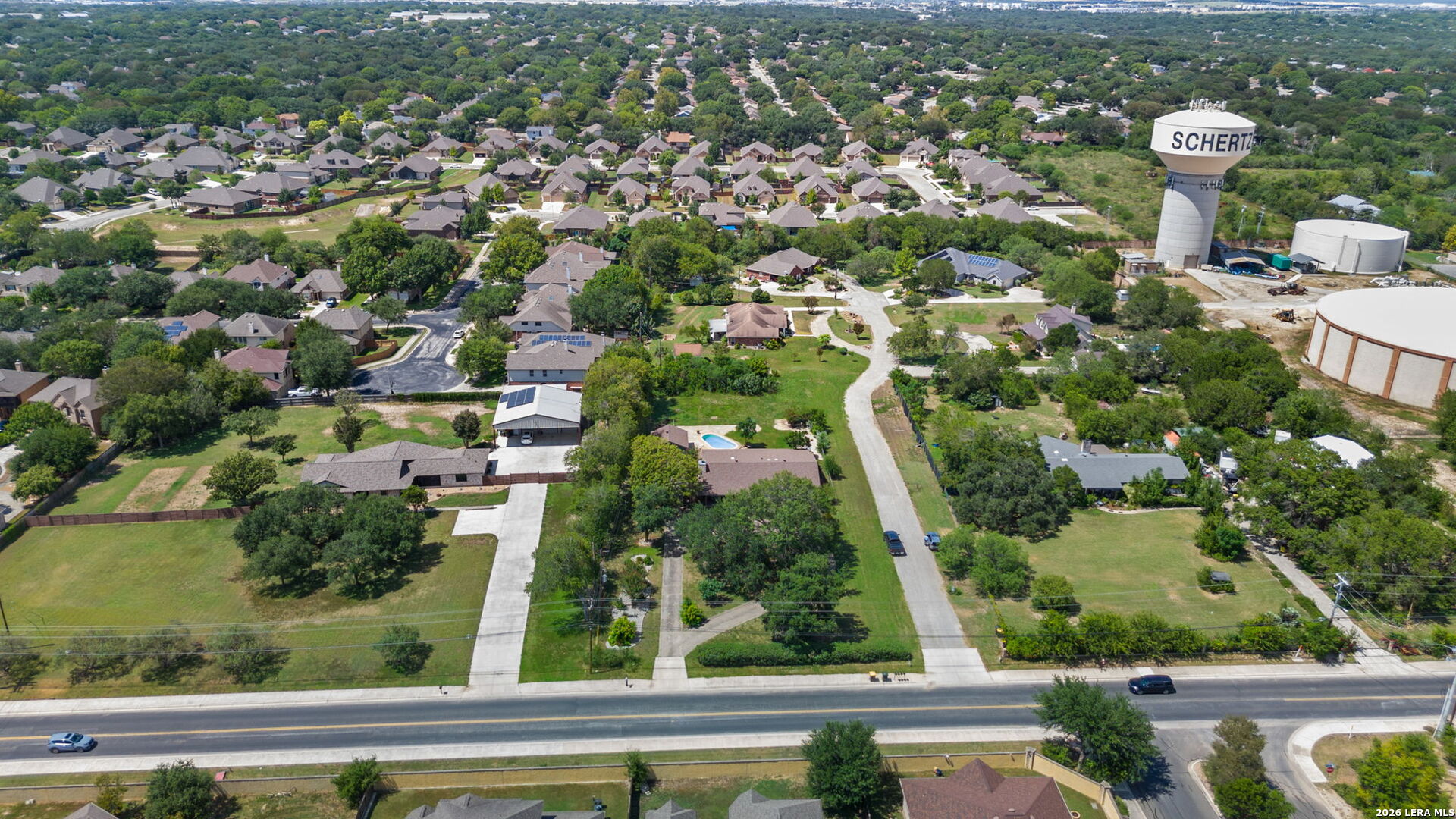 1033 E Live Oak Schertz TX 78154