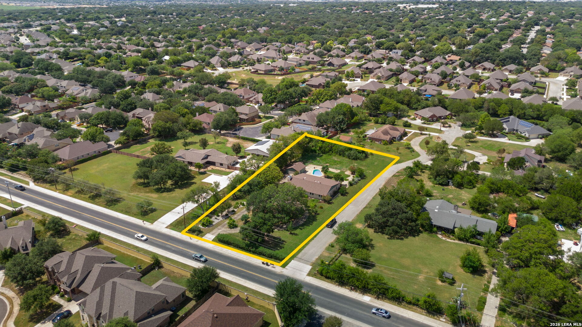 1033 E Live Oak Schertz TX 78154