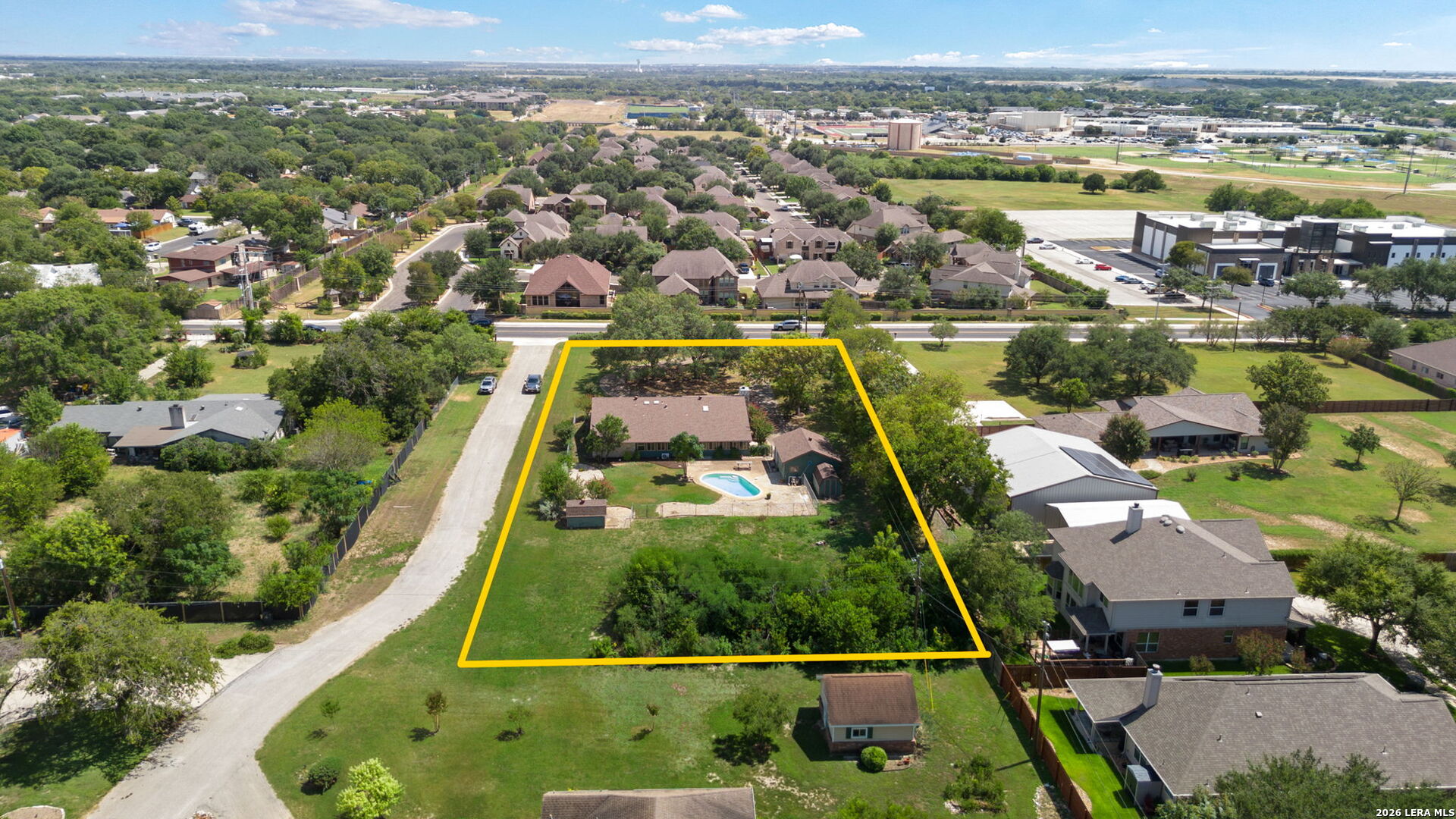 1033 E Live Oak Schertz TX 78154