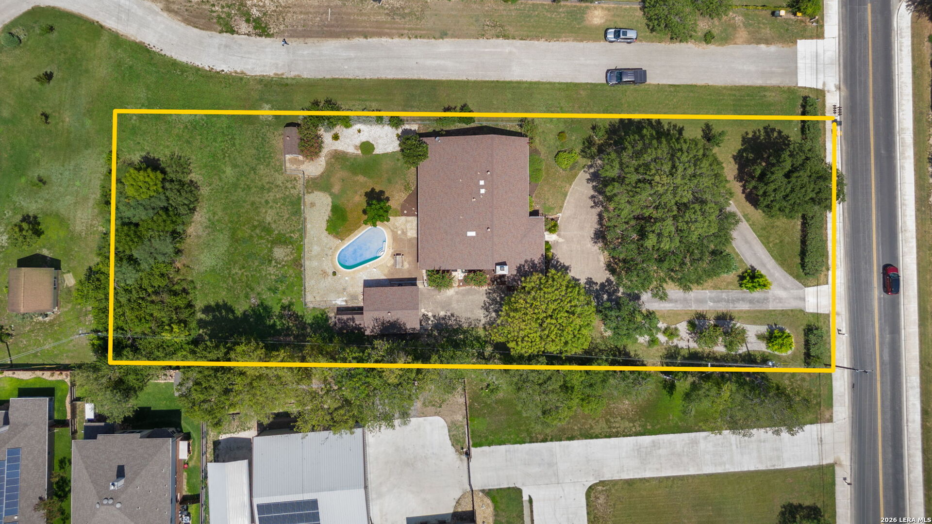1033 E Live Oak Schertz TX 78154