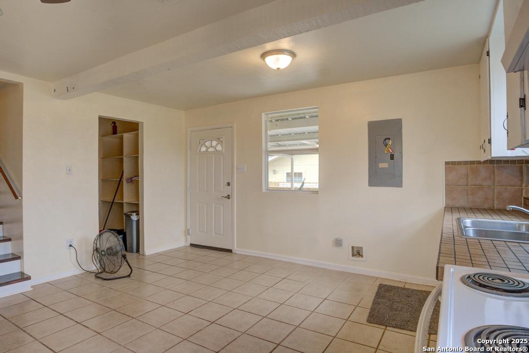 1176 Old Adams Pleasanton TX 78064