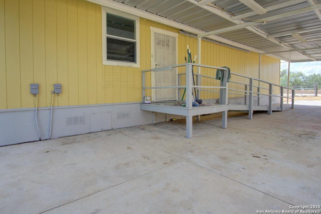 1176 Old Adams Pleasanton TX 78064