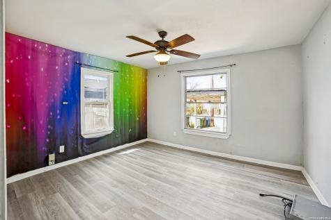 242 Rosabell San Antonio TX 78228