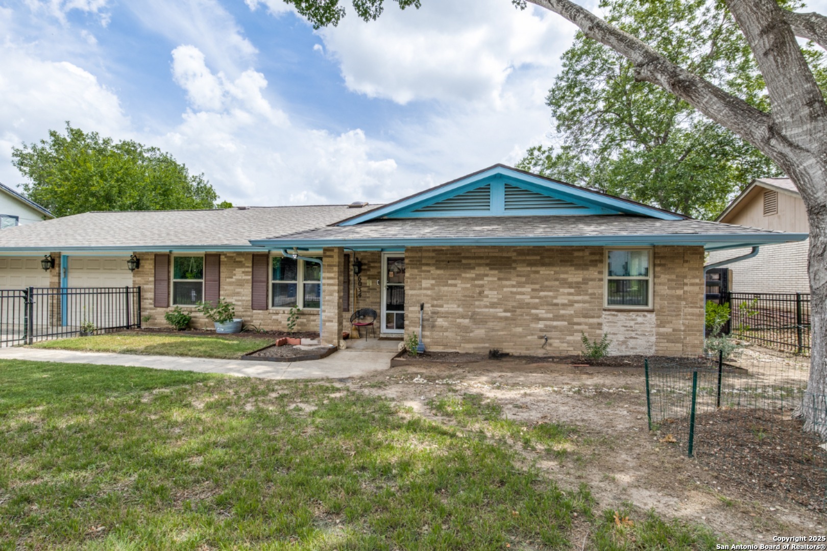 6034 Royal Point San Antonio TX 78239