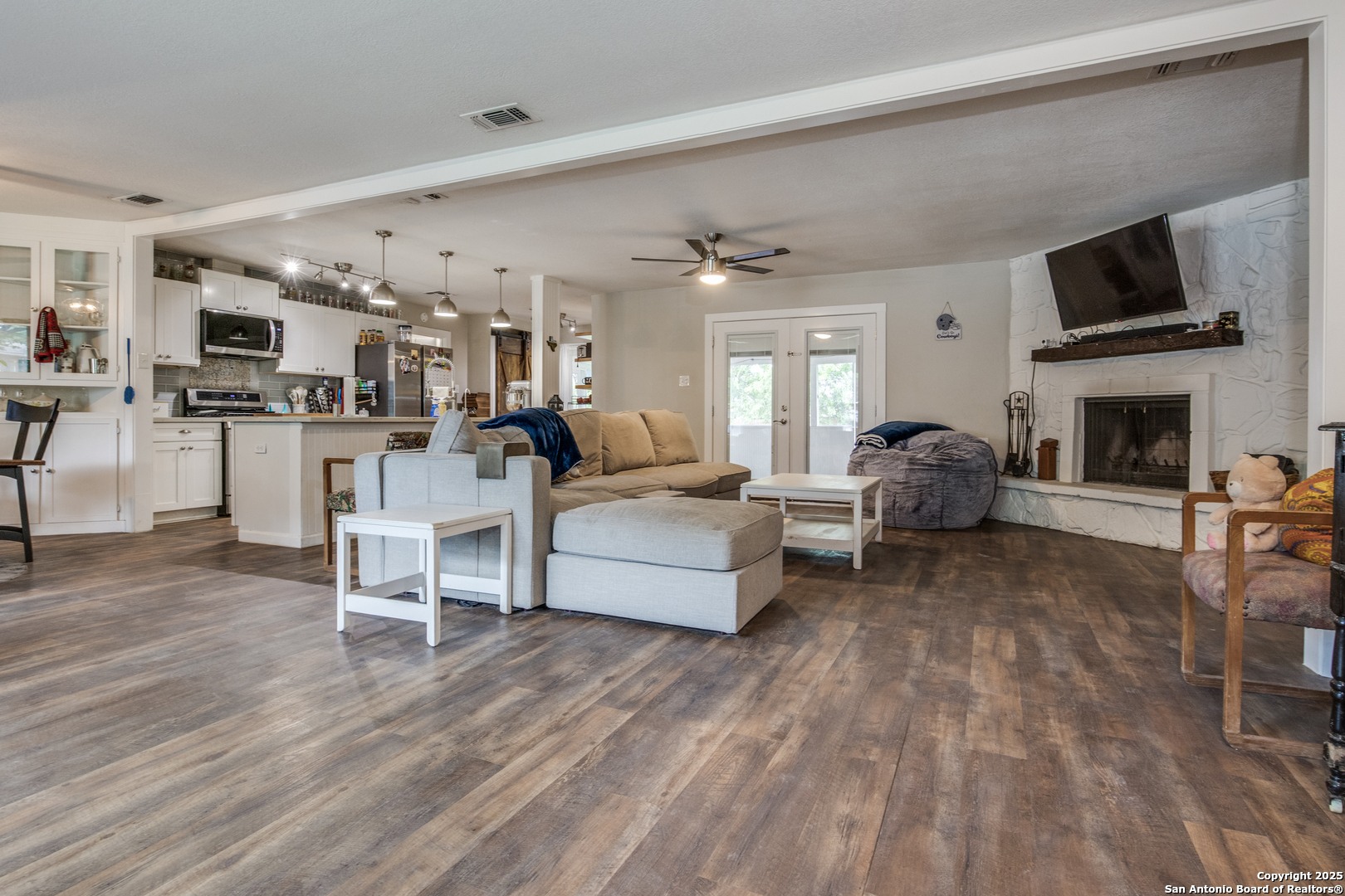 6034 Royal Point San Antonio TX 78239