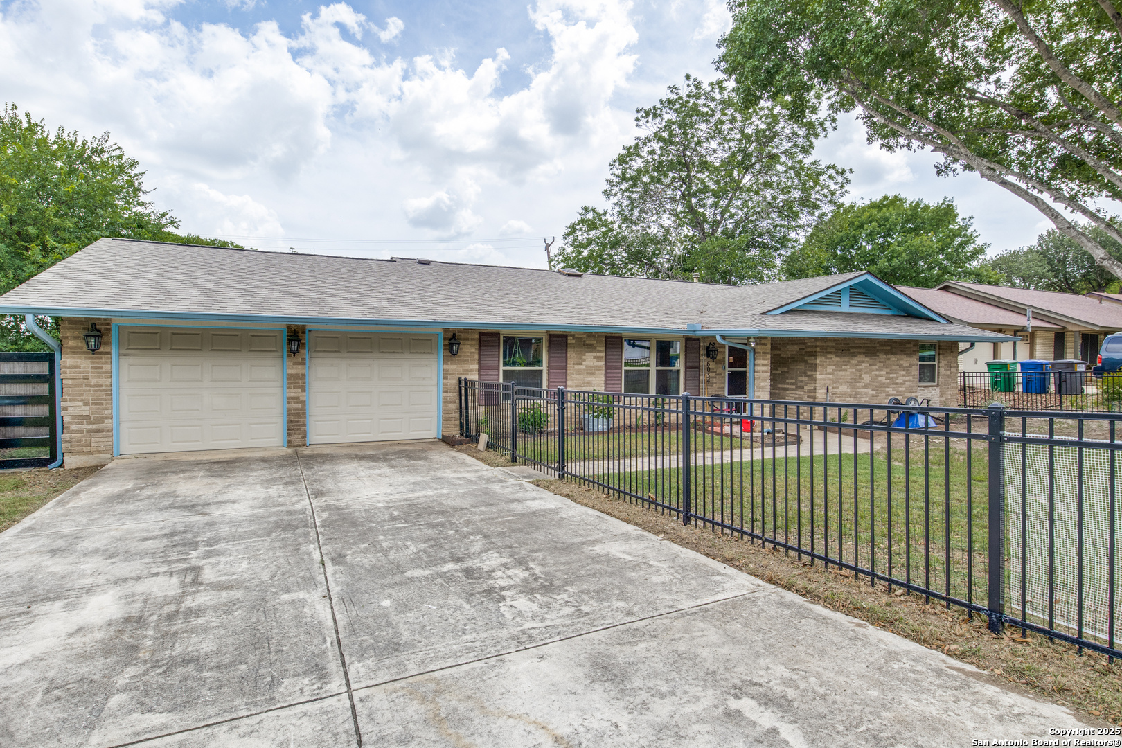 6034 Royal Point San Antonio TX 78239