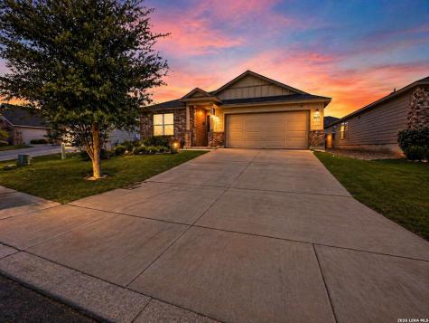 10747 Francisco Way Converse TX 78109