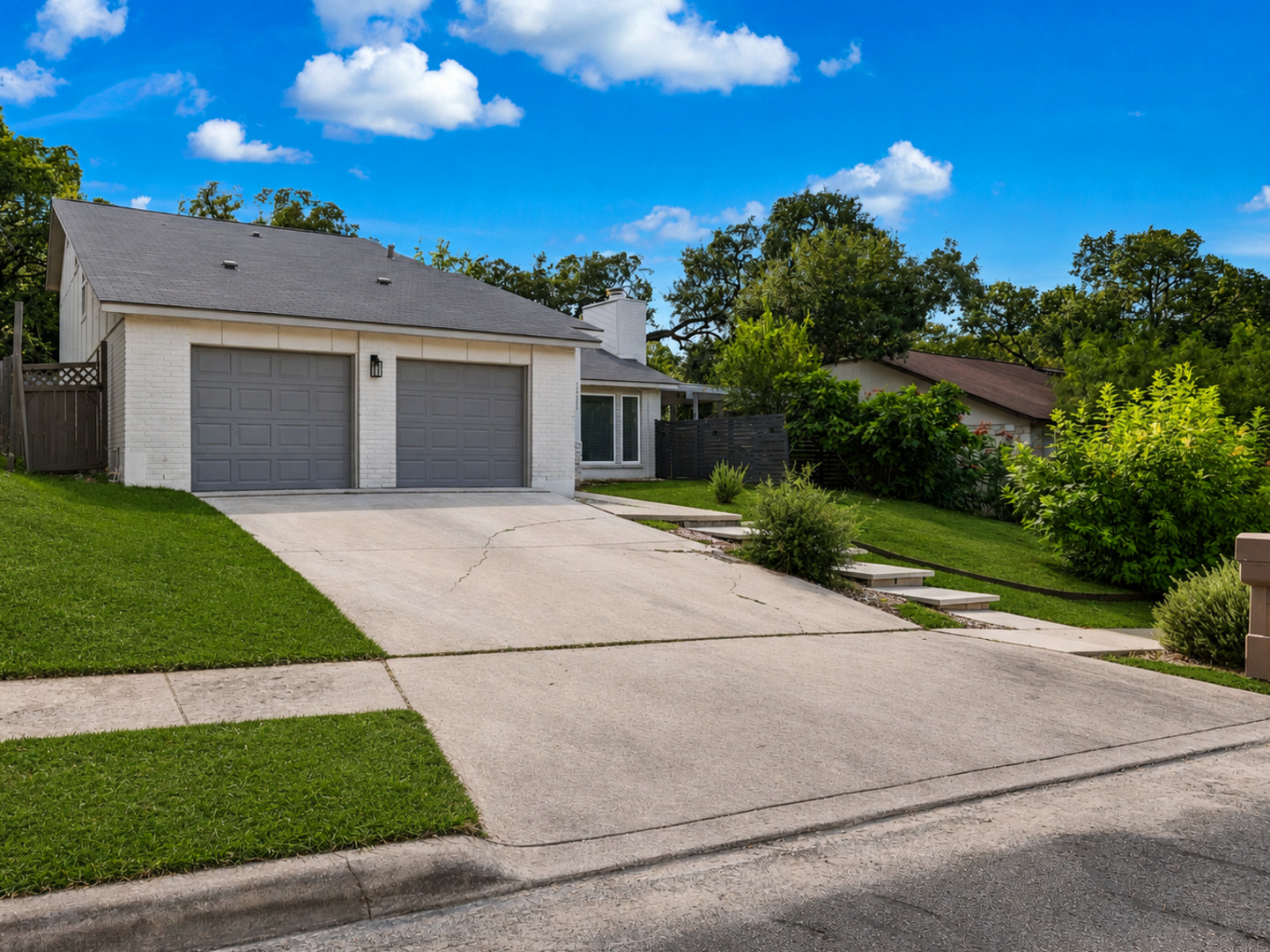 12111 Woodsrim Street Live Oak TX 78233
