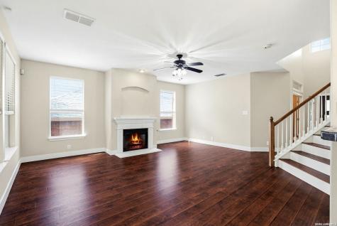 422 Pease Hollow San Antonio TX 78258