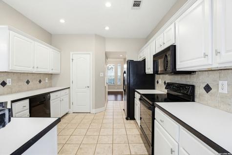 422 Pease Hollow San Antonio TX 78258