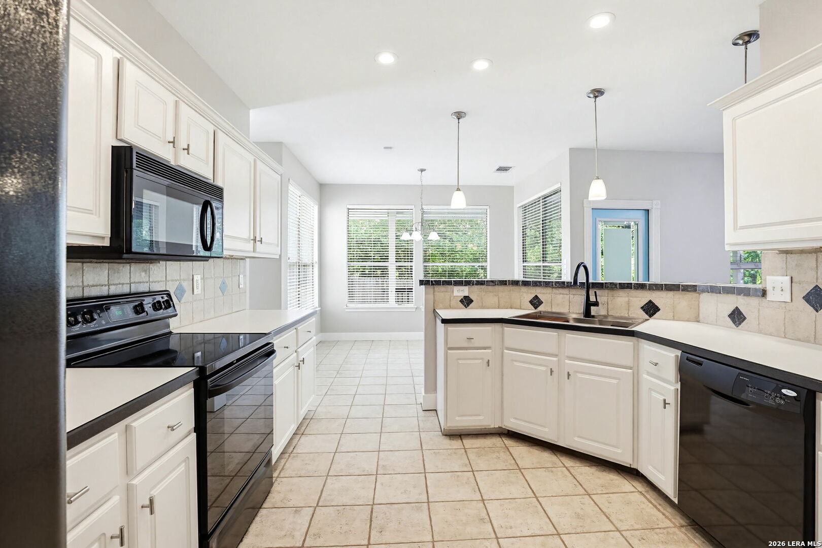 422 Pease Hollow San Antonio TX 78258