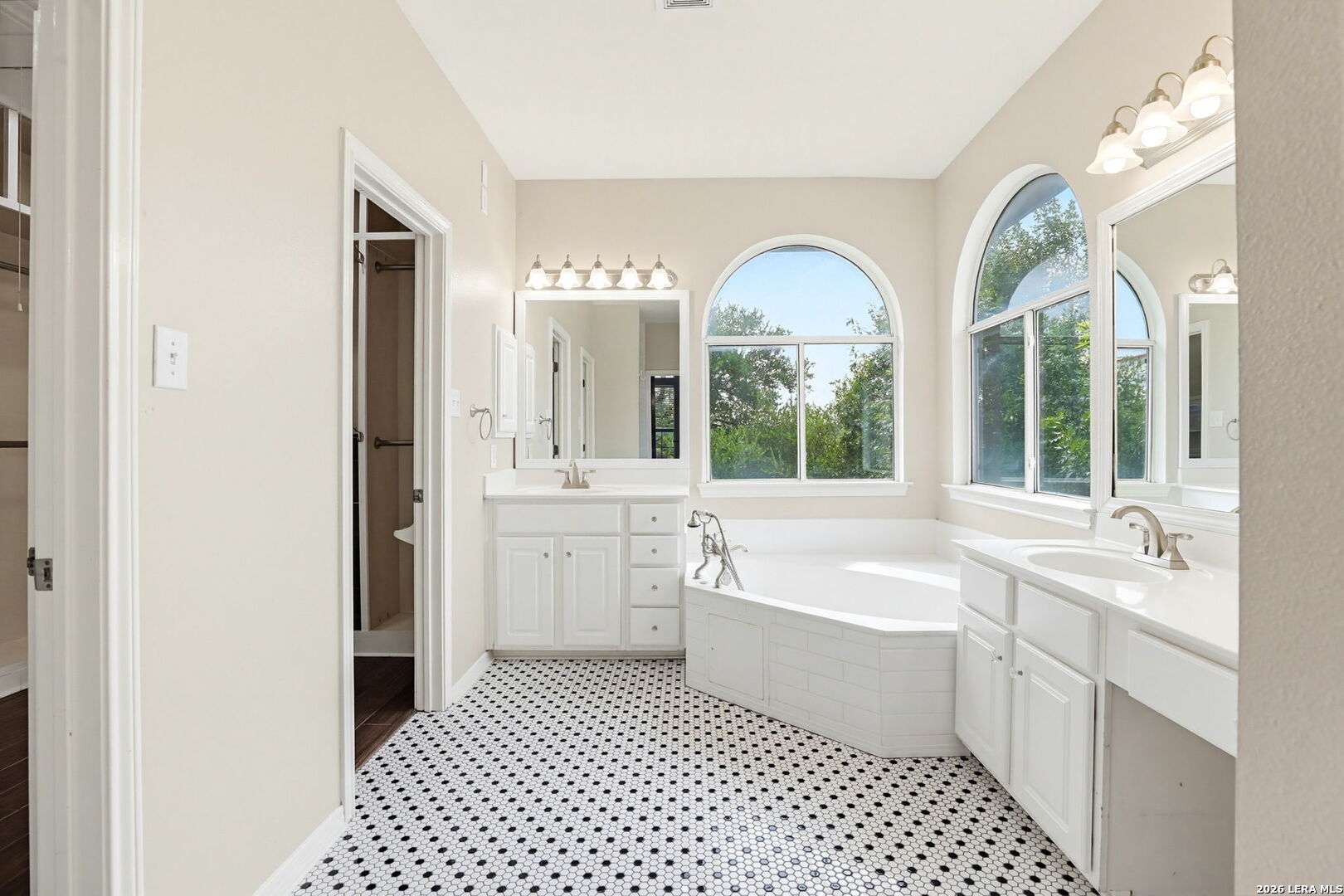 422 Pease Hollow San Antonio TX 78258