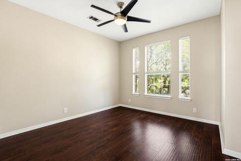 422 Pease Hollow San Antonio TX 78258