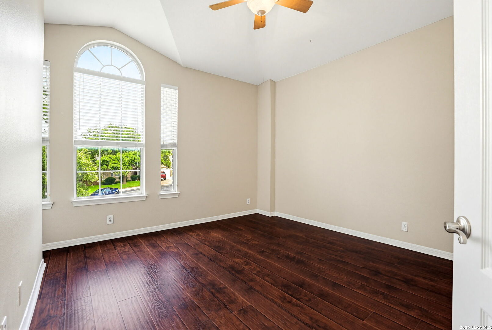 422 Pease Hollow San Antonio TX 78258