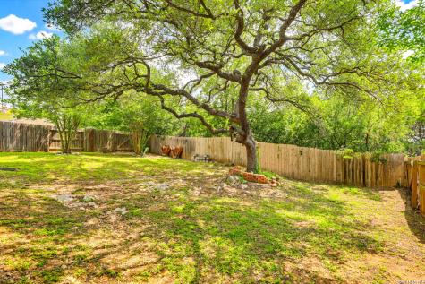 422 Pease Hollow San Antonio TX 78258