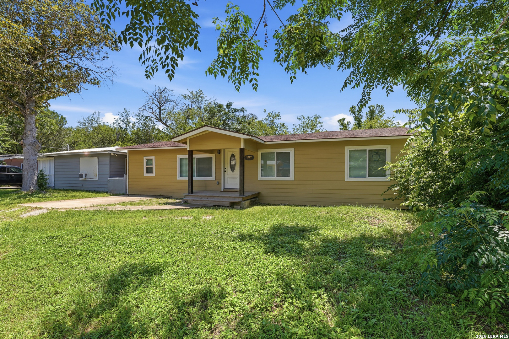 937 Anderson Street Seguin TX 78155