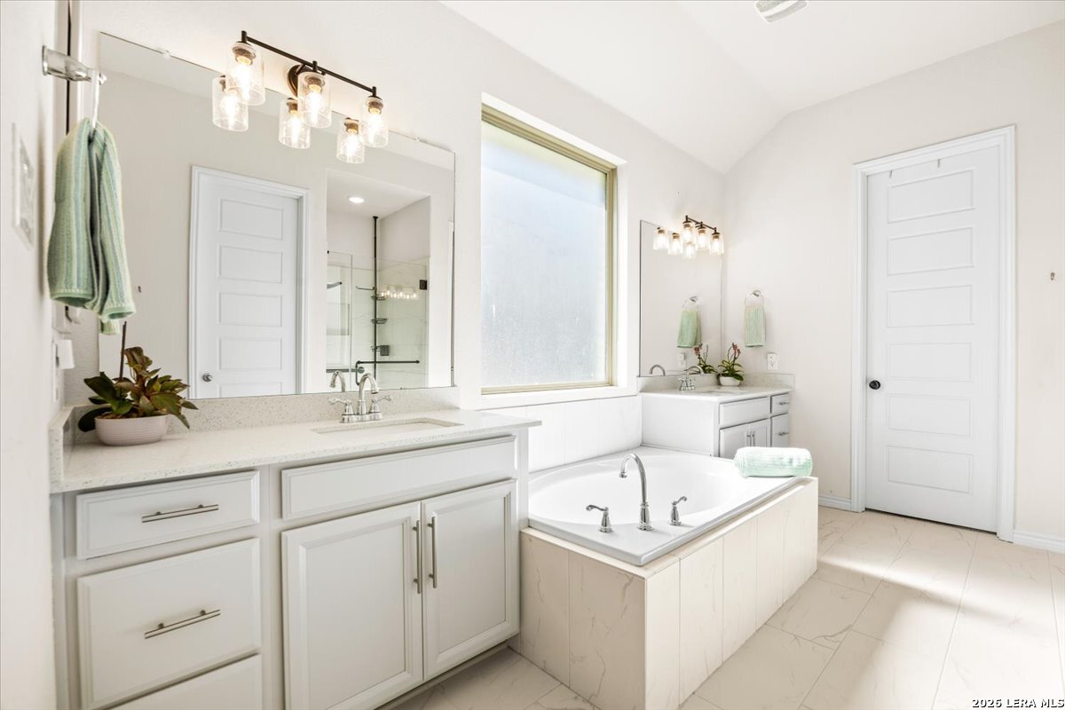 426 Foxtail Valley Cibolo TX 78108