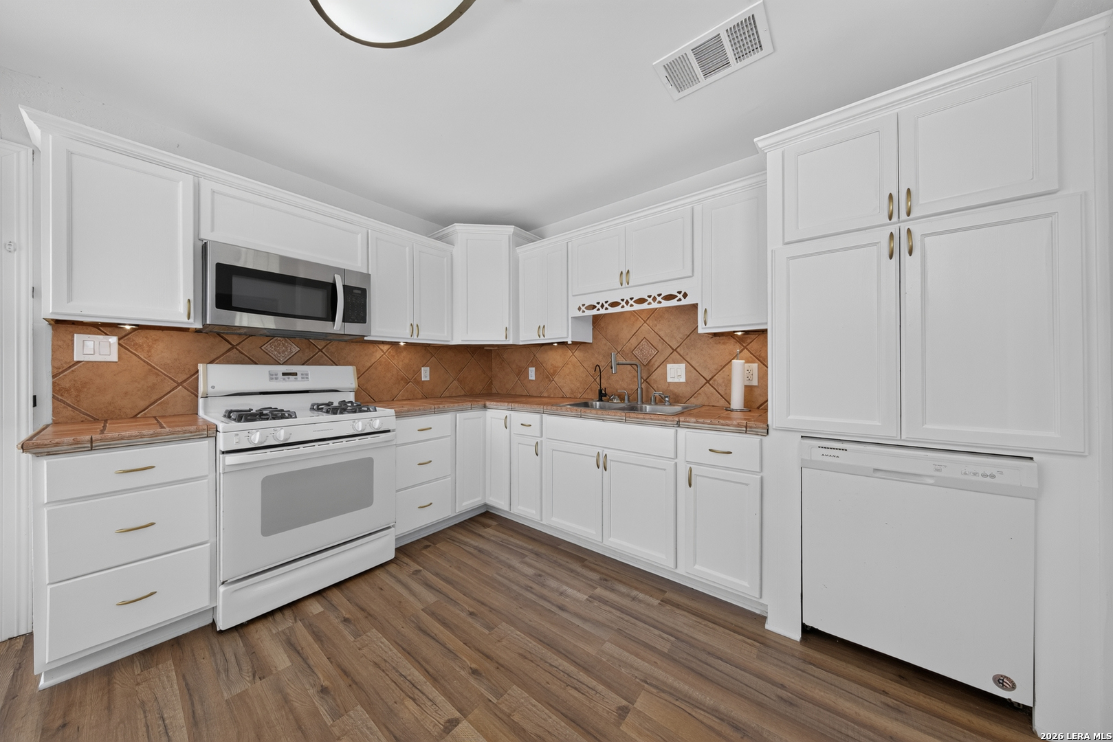 4811 Guadalajara Drive San Antonio TX 78233