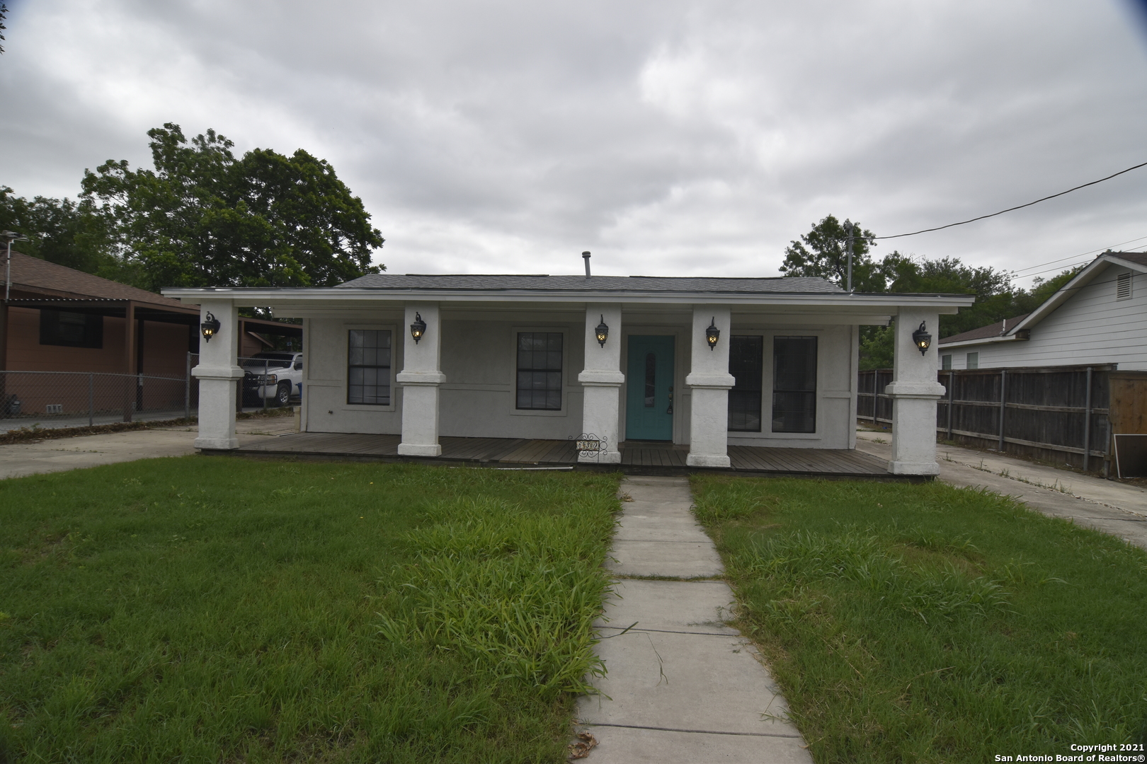 630 Baltzell Avenue San Antonio TX 78221