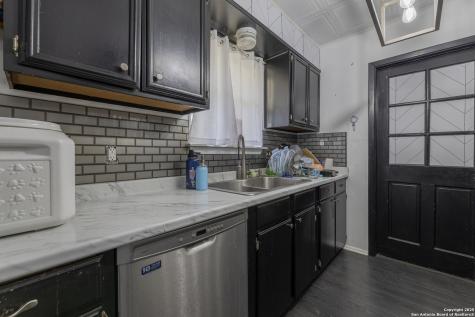 3411 Vinecrest Kirby TX 78219