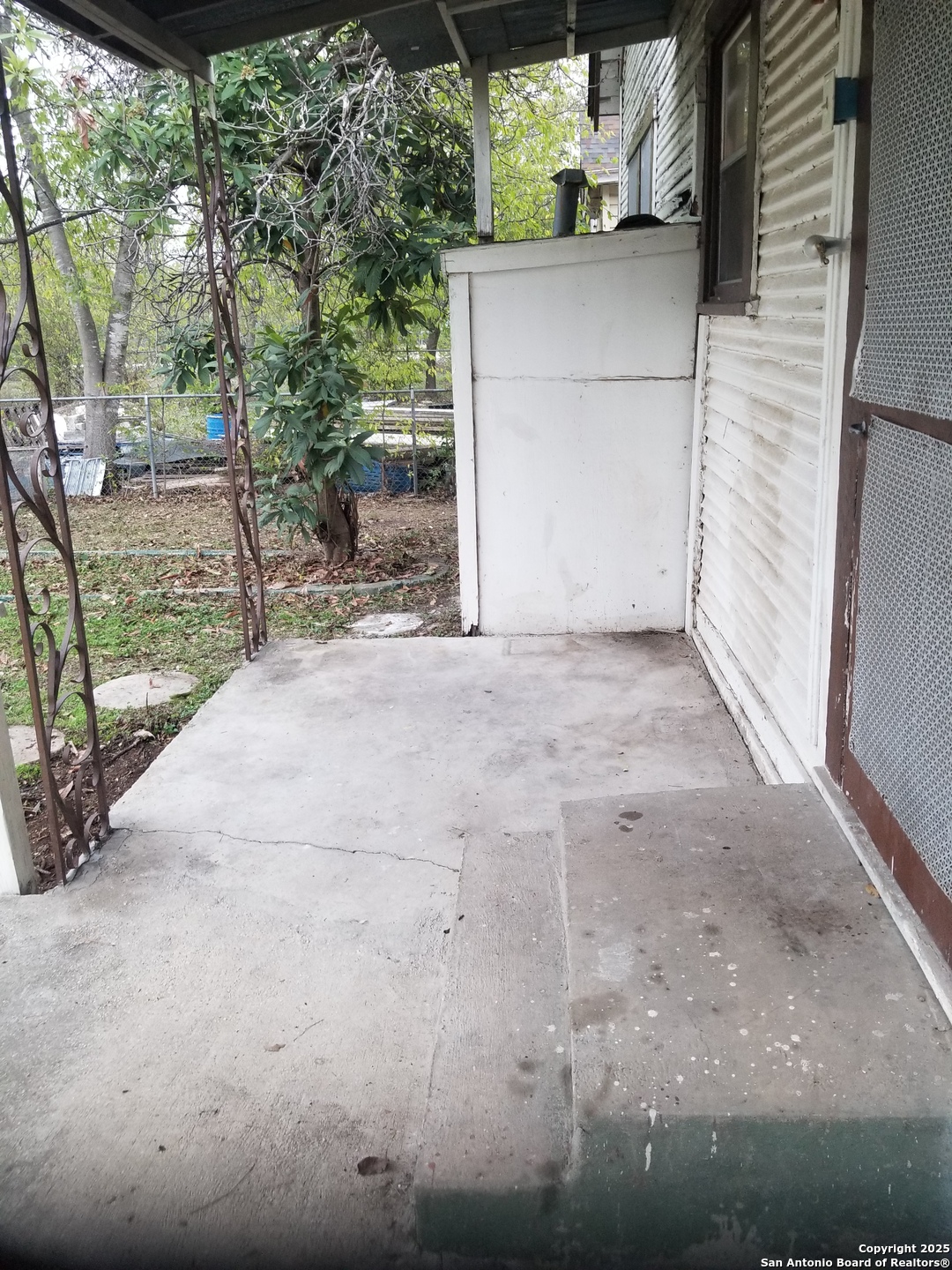1709 Delgado San Antonio TX 78207