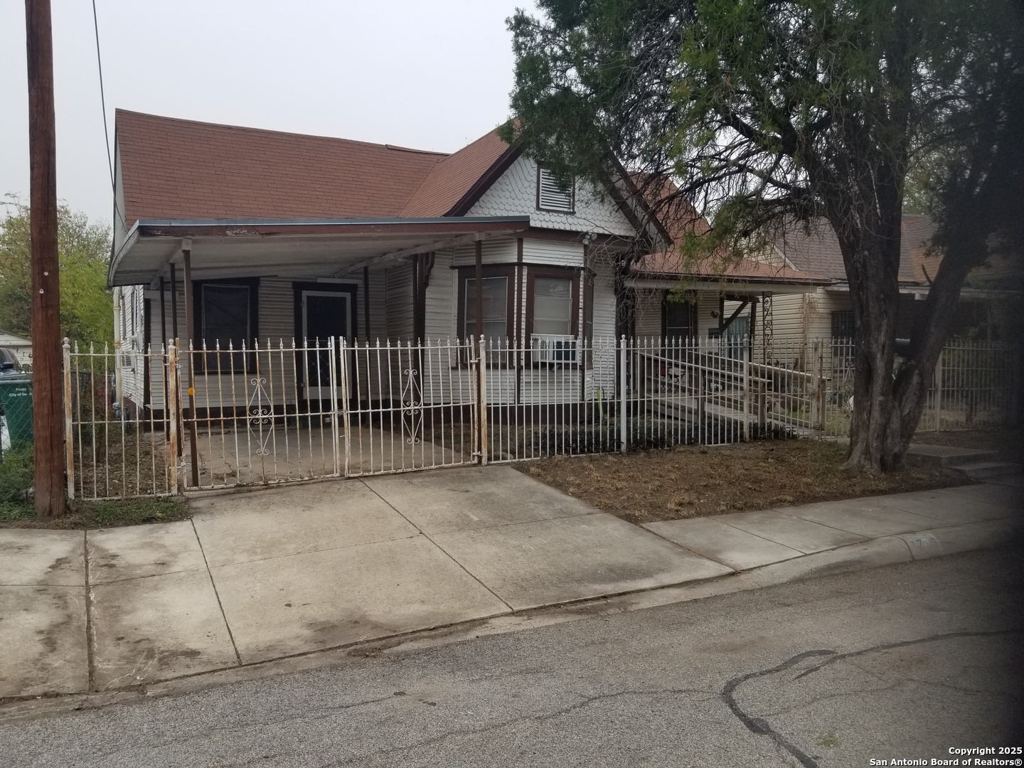 1709 Delgado San Antonio TX 78207