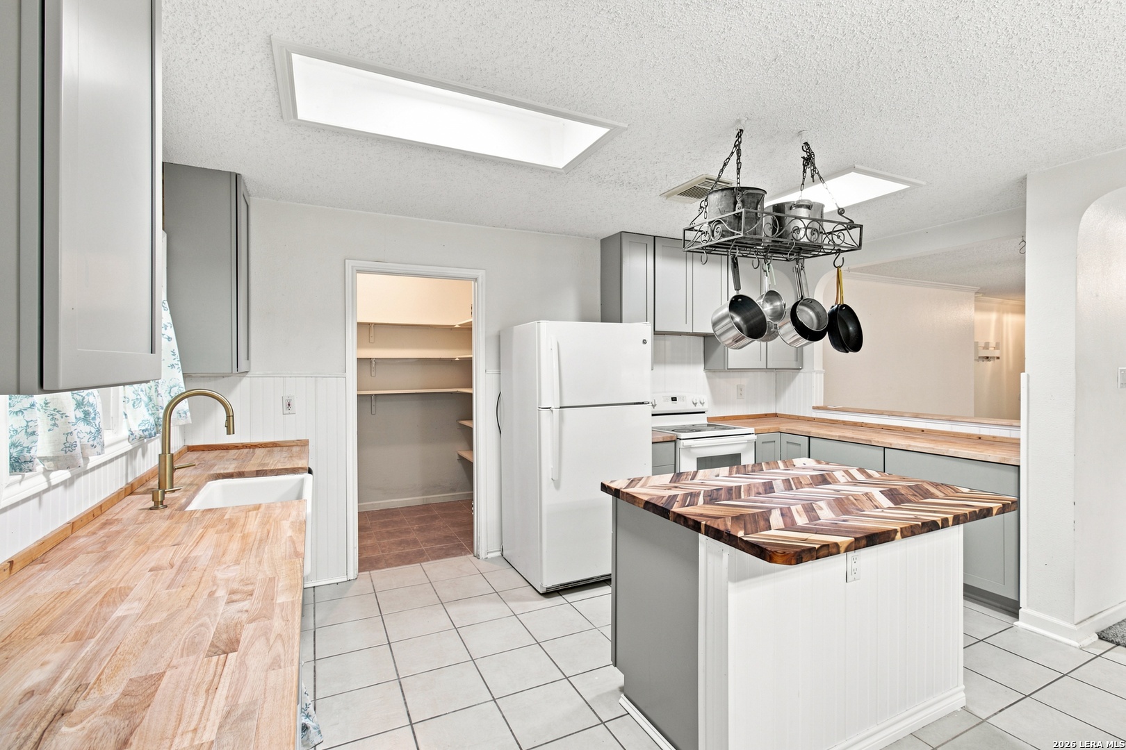 16172 Walnut Creek Drive San Antonio TX 78247