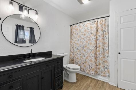 322 Lantana Lane Pleasanton TX 78064