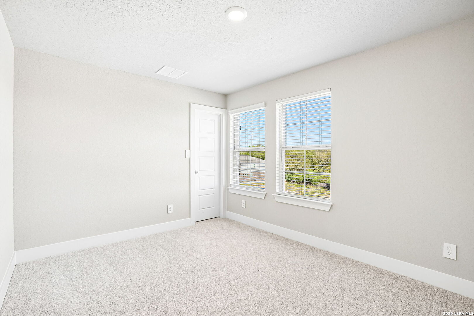 15847 Comanche Owl San Antonio TX 78233