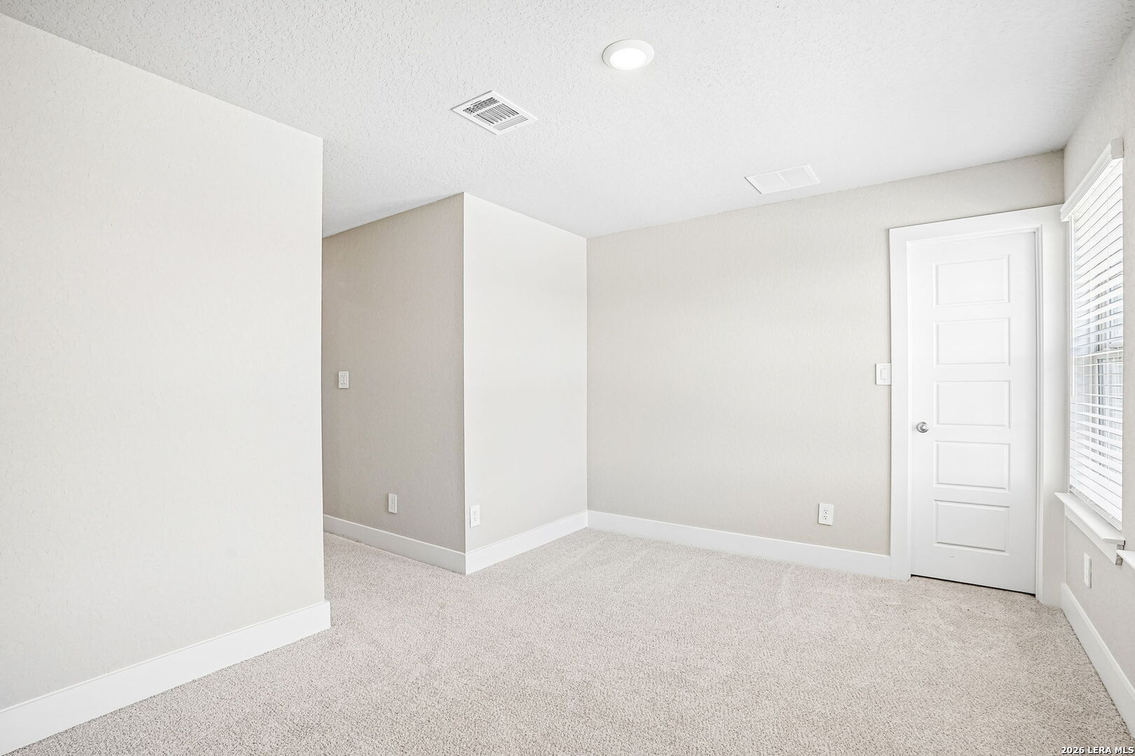15847 Comanche Owl San Antonio TX 78233
