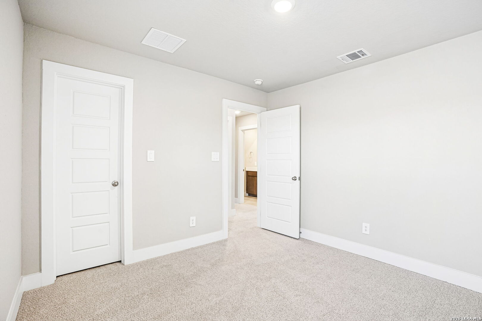 15847 Comanche Owl San Antonio TX 78233