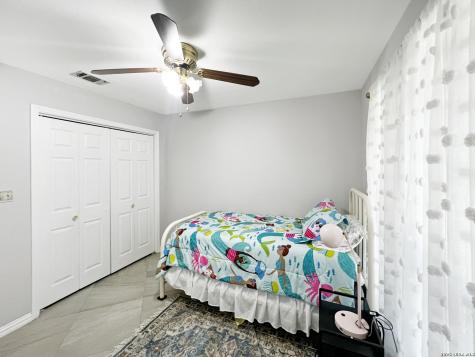 1103 Hidalgo Street Crystal City TX 78839