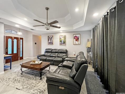 1103 Hidalgo Street Crystal City TX 78839