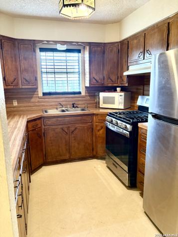 413 W Avenue X San Angelo TX 76903