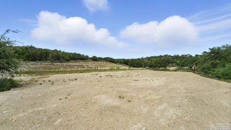 340 W Starview Cove Blanco TX 78606